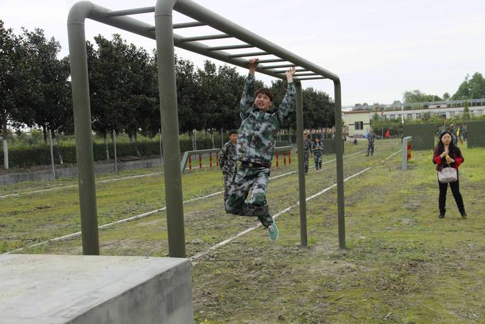 大班绕障碍跑教案_常识 大班障碍跑教案怎么写_体育 障碍跑教案